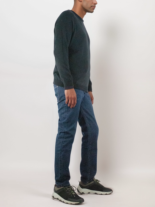 Klassische Jeans aus recyceltem Denim mit geradem Bein | 