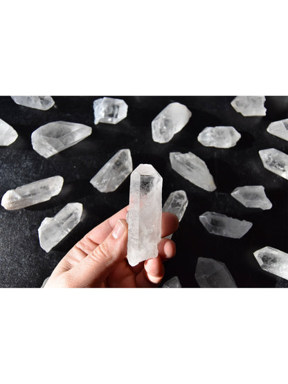 Points de cristal de Quartz d'apothicaire à cœur ouvert, minéraux de guérison bruts du Brésil