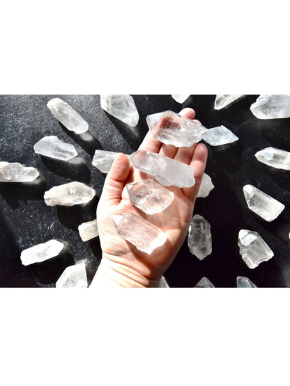 Points de cristal de Quartz d'apothicaire à cœur ouvert, minéraux de guérison bruts du Brésil